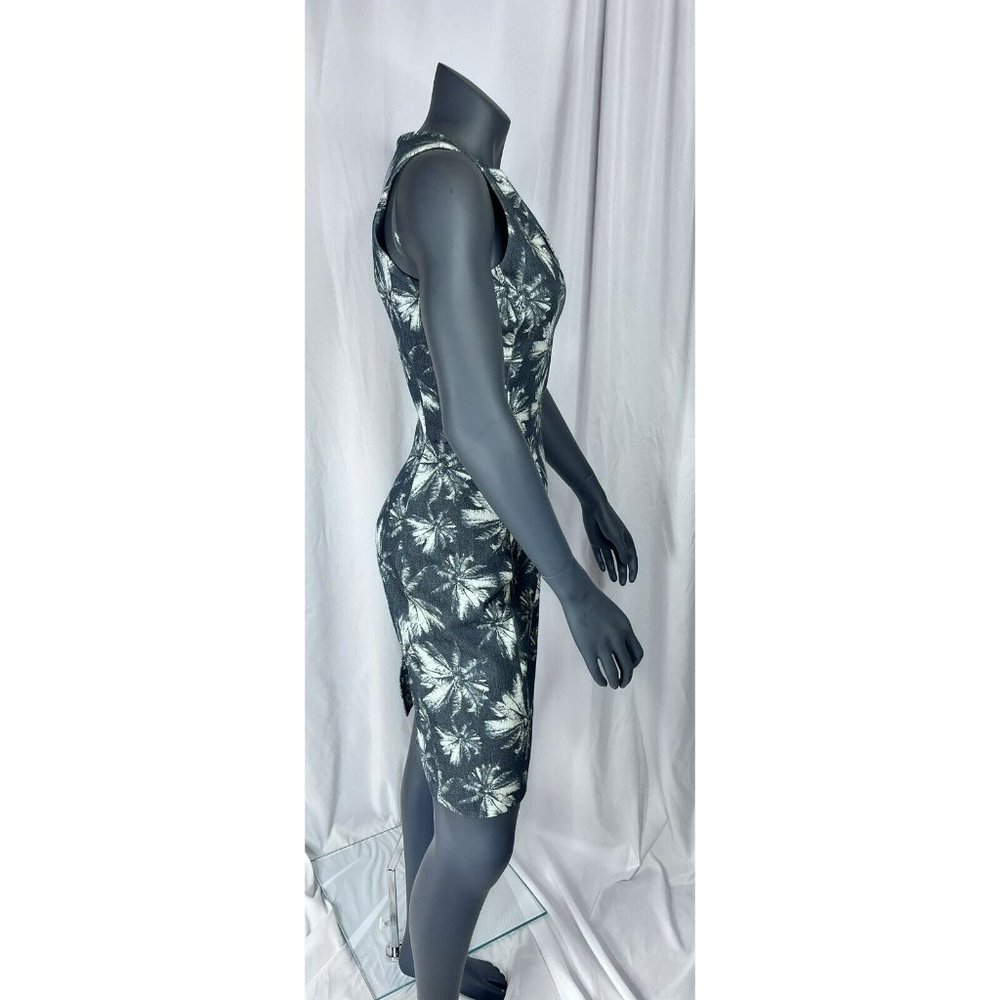 LAgence Sleeveless Blue White Linen Palm Tree Print Shift Dress Sz 4 - Picture 5 of 10